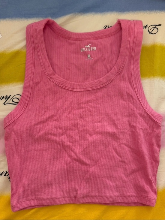 Hollister Tops - 2 SHIRTS Hollister Ribbed Scoop Tank MEDIUM SHORT Pink White